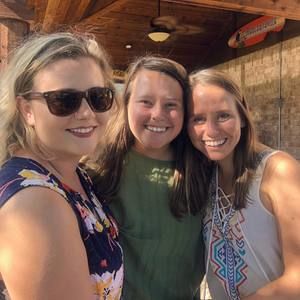 Meet your Posher, Marnie